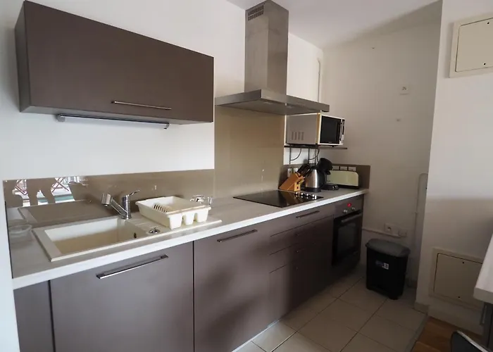 A Pour 2 Personnes Avec Terrasse Et Parking - Fr-1-474-38 * Arcachon